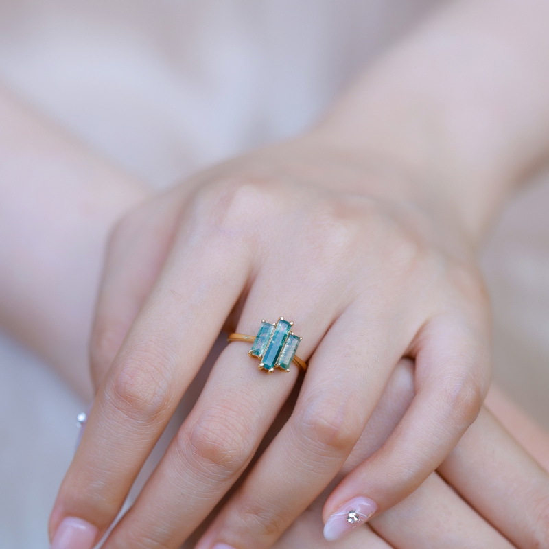 Comercio exterior de Amazon exclusivamente para personalidad exagerada, anillo de dedo alimentador de piedra de musgo verde natural S925 anillo de ágata de hierba con incrustaciones de plata