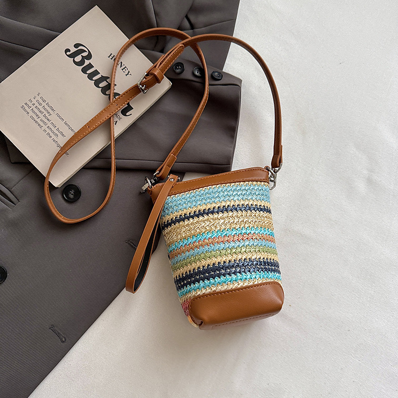 Verano simple moda versátil hombro bolso de teléfono móvil red playa roja rayas bolso de cubo de agua trenzado patatas fritas bolso de mochila image 8