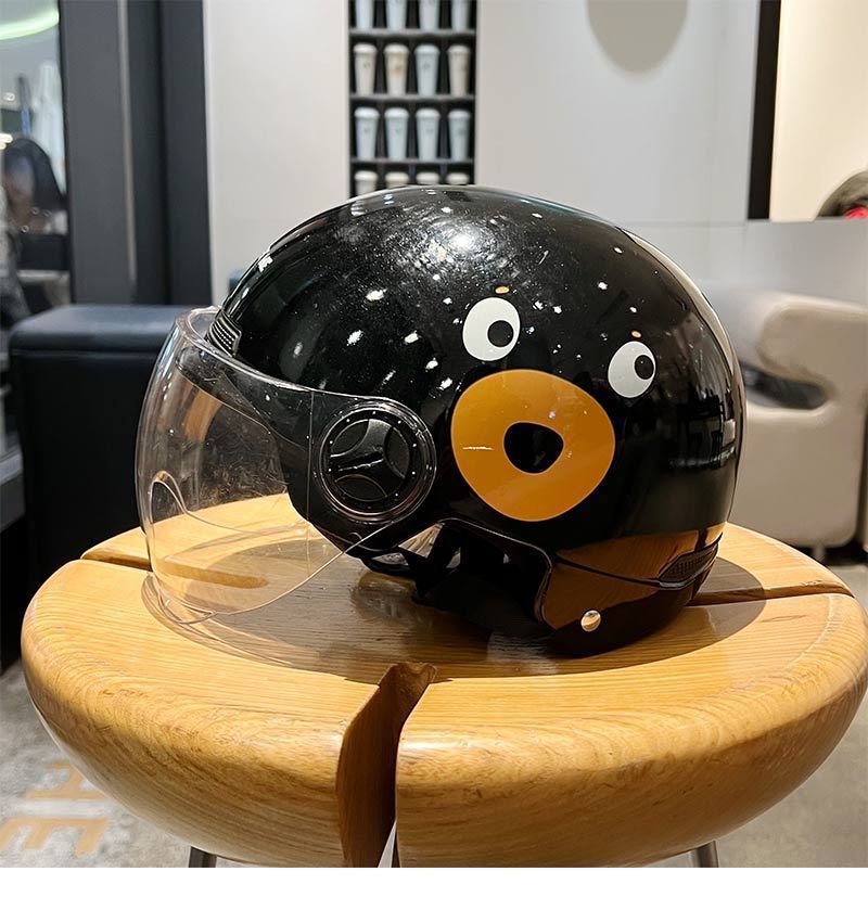 New National Standard 3C Certified Electric Vehicle Helmet Cute Bear