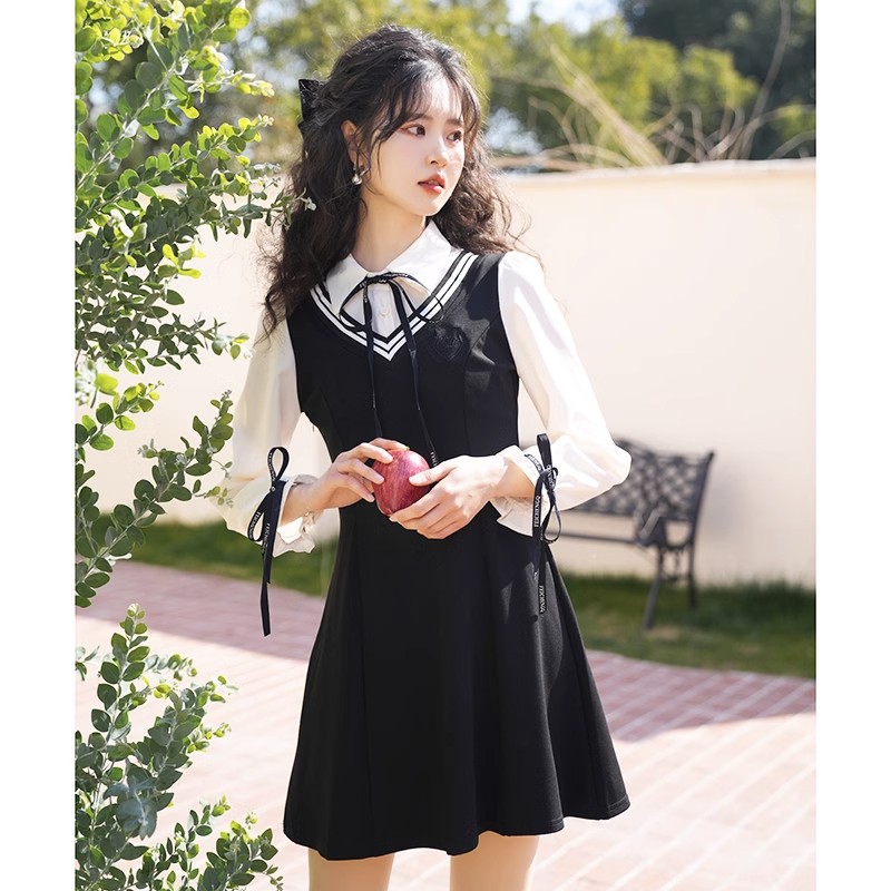 学院风长袖连衣裙女早秋季2025新款高级感气质收腰显瘦小个子短裙
