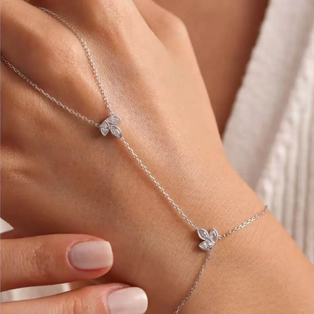 Cross-Border Popular Lotus Zircon Finger Bracelet Simple and Exquisite Chain Rhinestone Bracelet Bridal Hand Accessories for Women