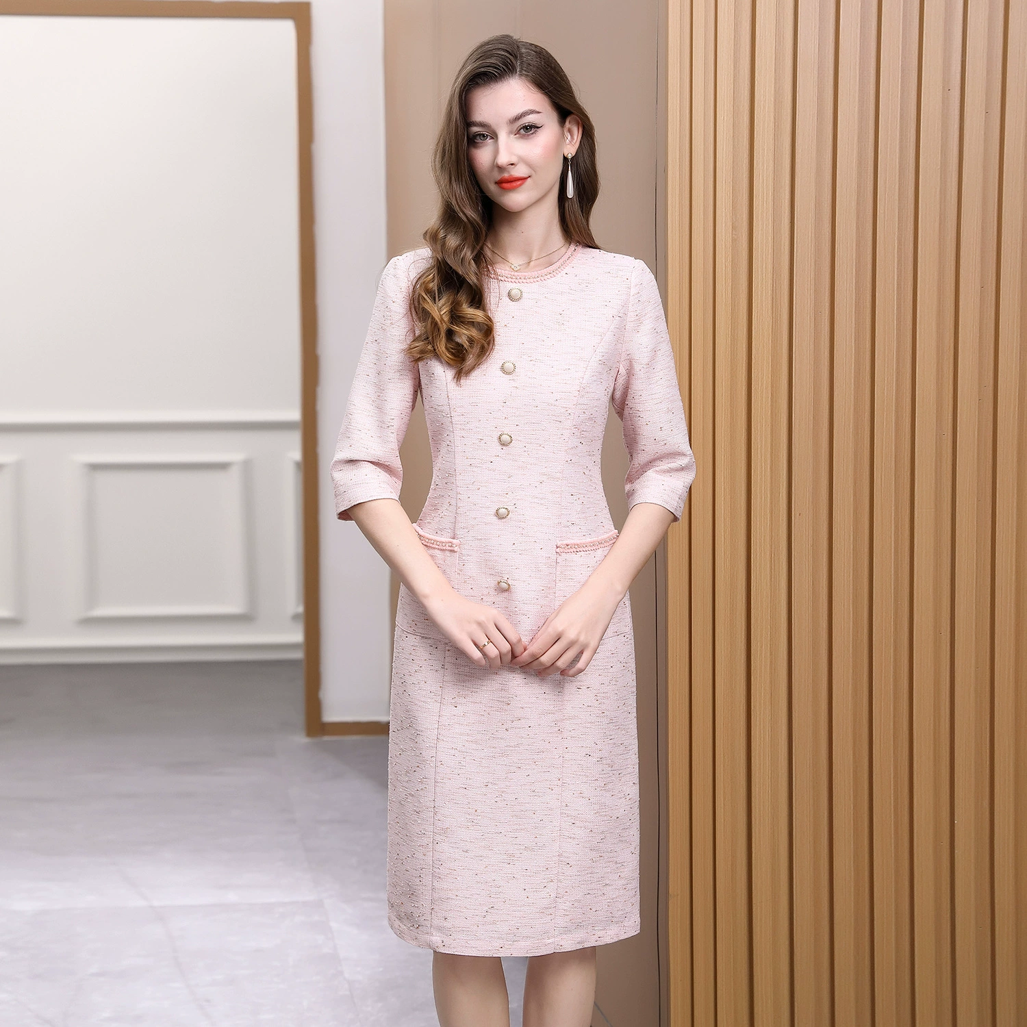 Розовое платье в стиле Шанель, новая модель весны 2025 года, модное и элегантное, подходит для торжественных случаев, с завышенной талией, стройнящее, можно носить на каждый день.