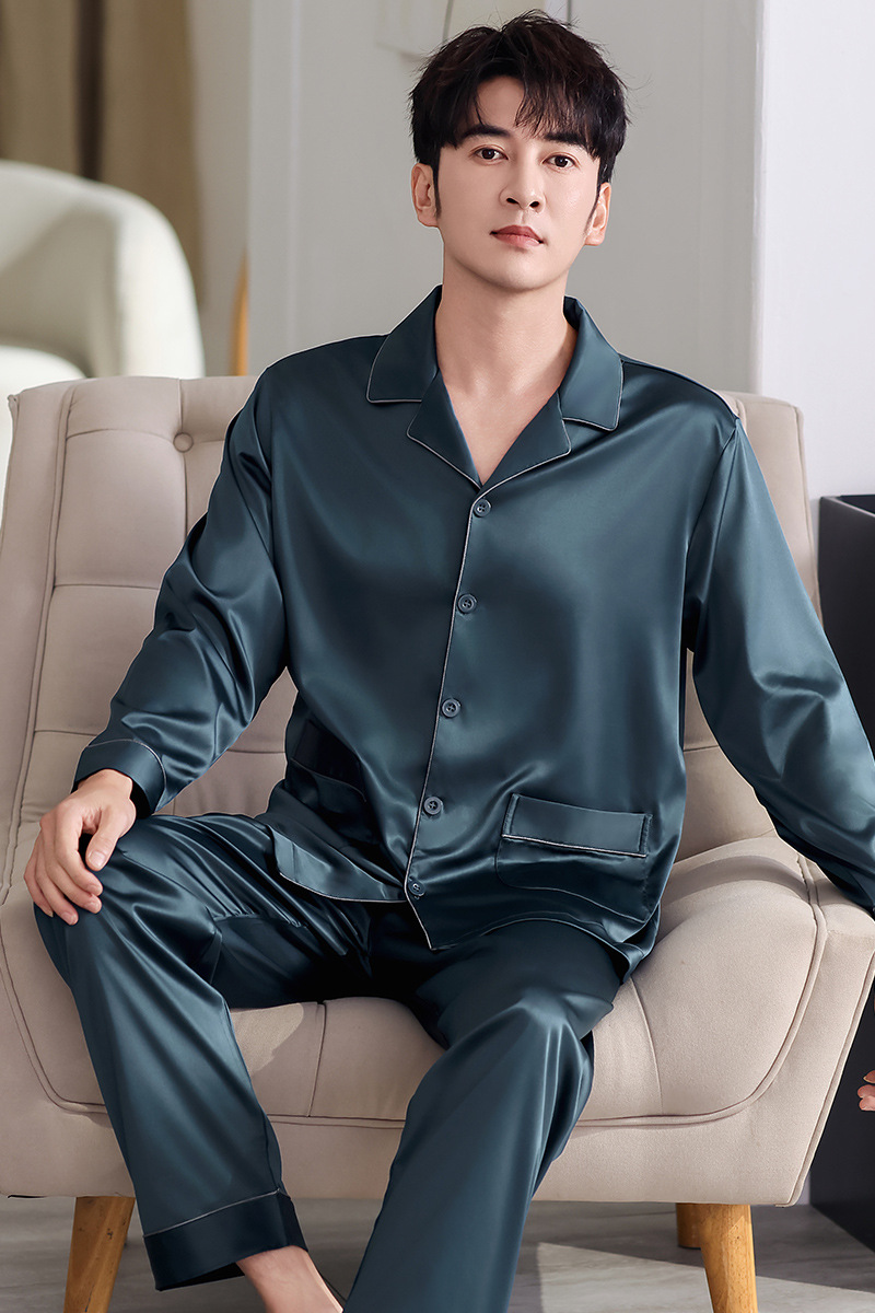 01Q1096 남성