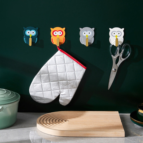 Light luxury powerful hook cartoon owl adhesive wall hanging load-bearing adhesive no need to punch holes on the back of the door 4 installed adhesive hooks