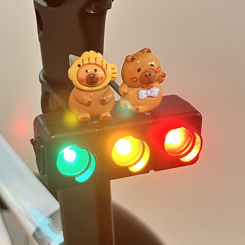 Suitable for bicycle riding tail lights, rechargeable, cute crayon elephant design, road and mountain bike warning light, flashing single light