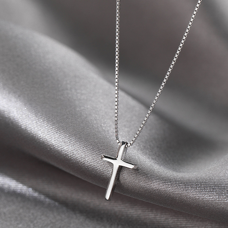 Plain Cross Necklace Women's Simple Fashion Design High-End Ins Cool Style Personalized Clavicle Chain Accessories