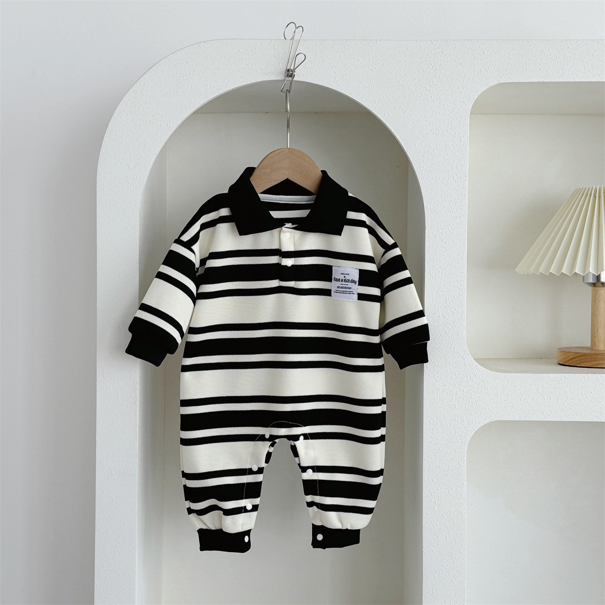 2025春モデル大集合! ファッションの赤ちゃんの服A綿は柔らかくて快適です。