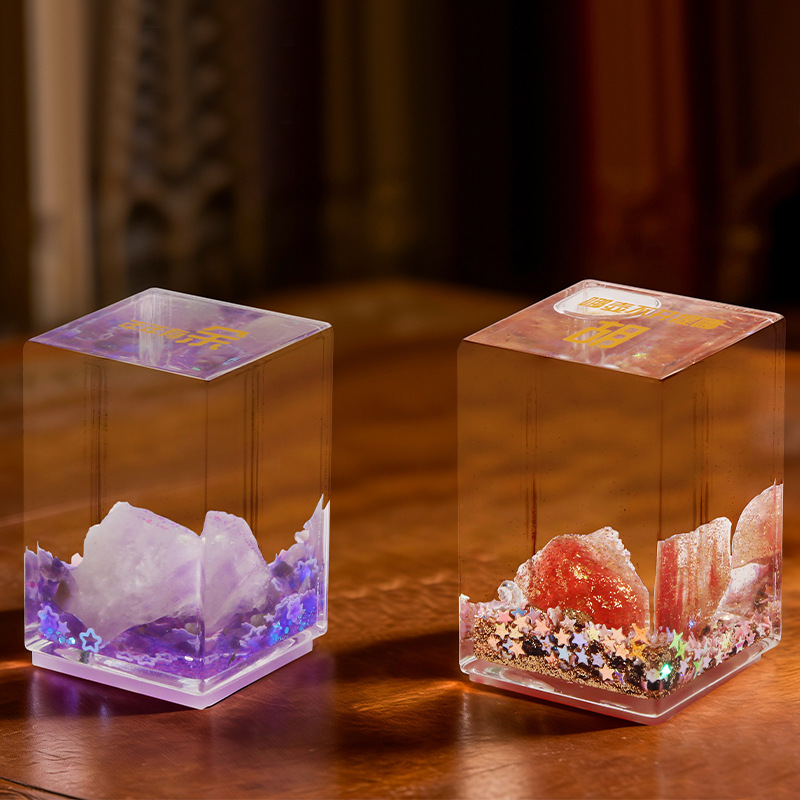 Nueva caja ciega de cristal natural de cientos de apellidos de sello acrílico adornamiento de mineral de nicho popular de alto nivel decoración de regalo
