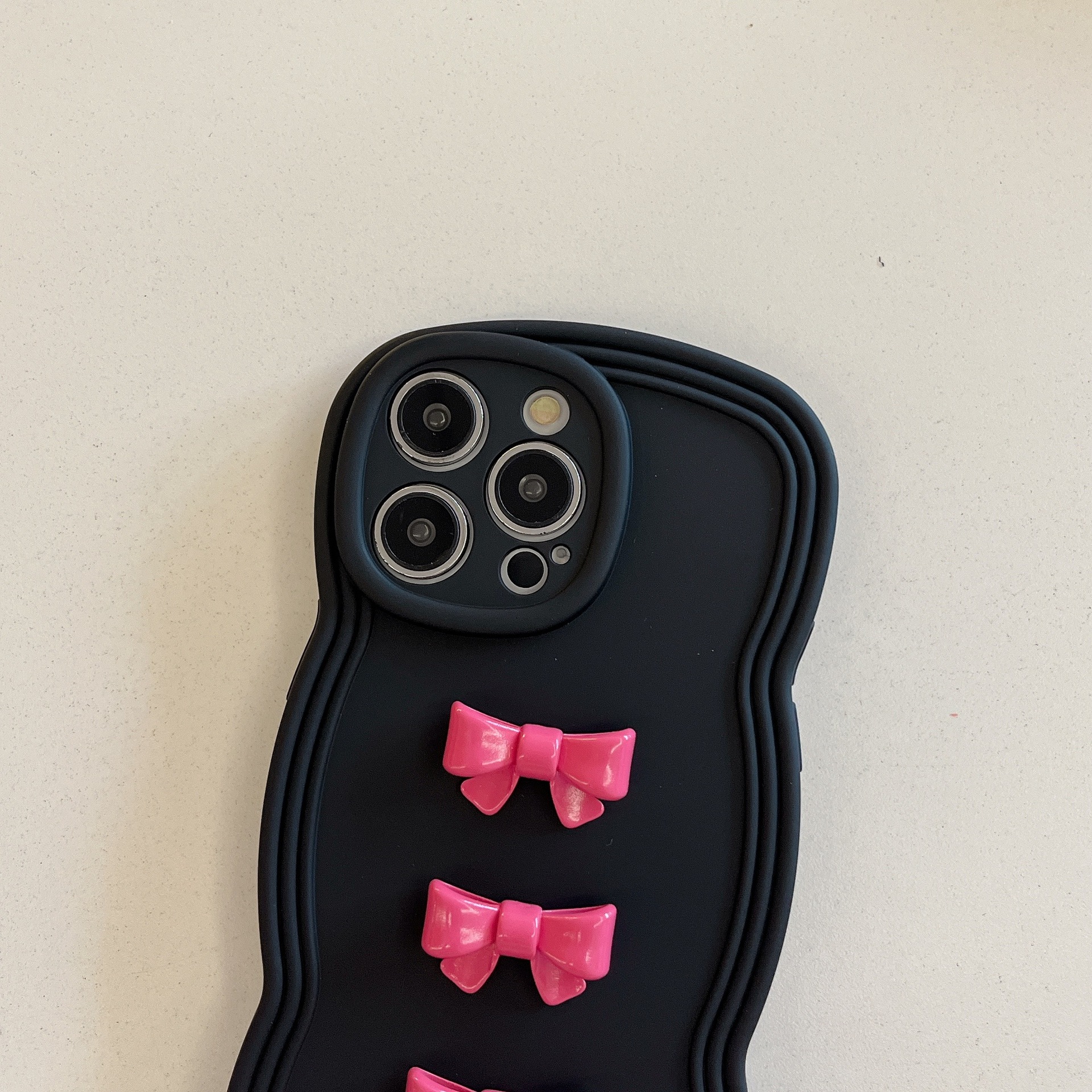 0CFF3AA2-8688-4739-8262-8A2655