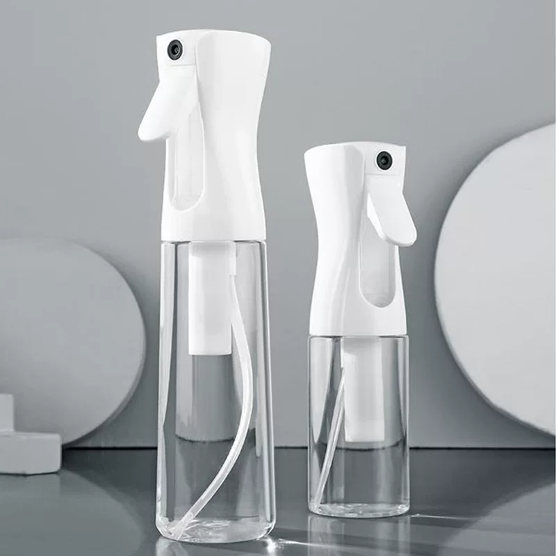 Antibacterial moisturizing sprayer