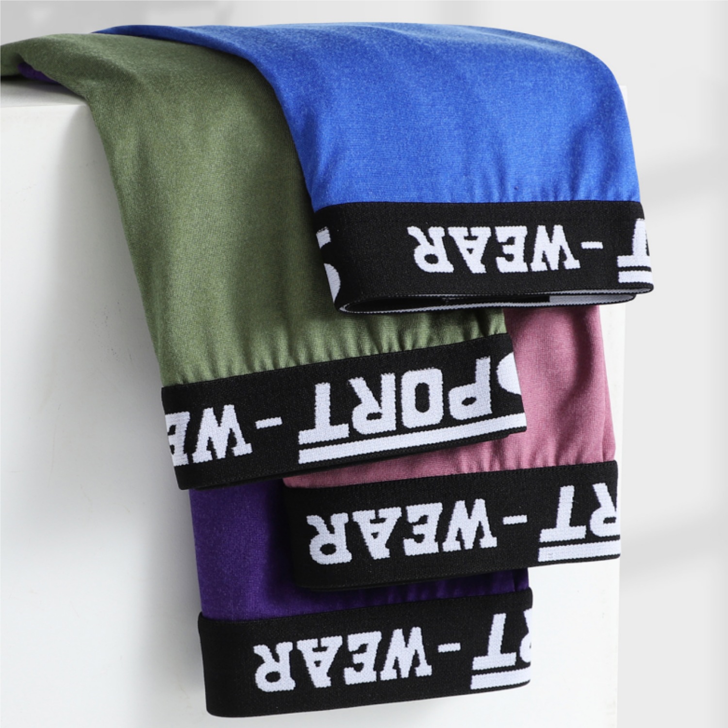 ドロップシッピングファッションソリッドカラーの男性の下着鮮やかなウエストバンド快適なボクサーパンツ速乾性スポーツ通気性ショーツ