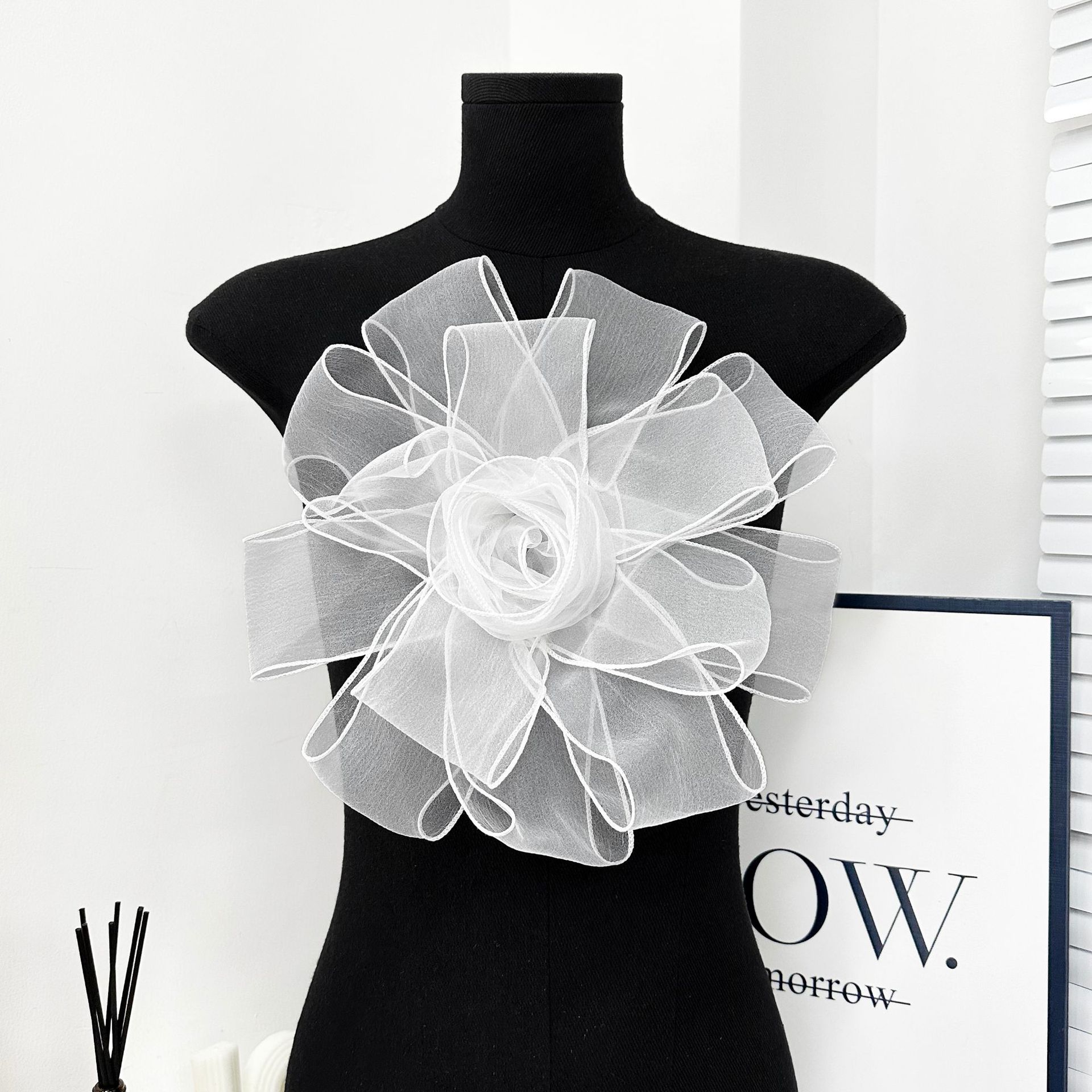 Exquisito hilo de red flor rosa blanco y negro rosa ropa de todo fósforo accesorios para el cabello vestidos accesorios semiacabados accesorios al por mayor image 8