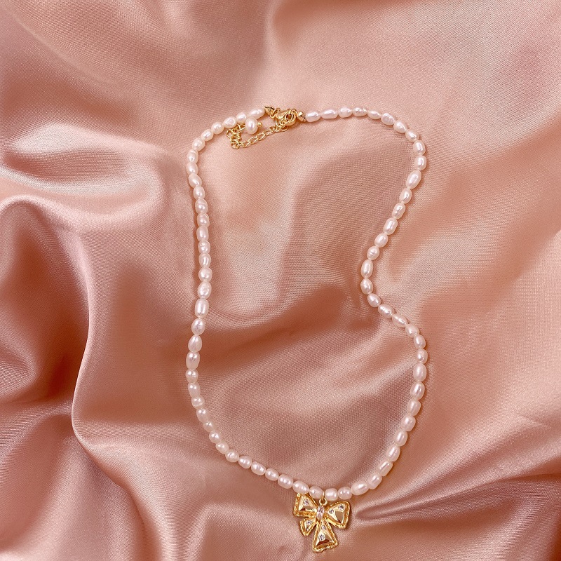 Simple Style Mermaid Butterfly Bow Knot Pearl Pearl Rhinestones Pendant Necklace