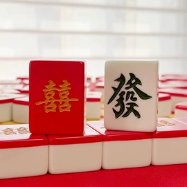 麻将;餐桌布艺;骰子、筹码