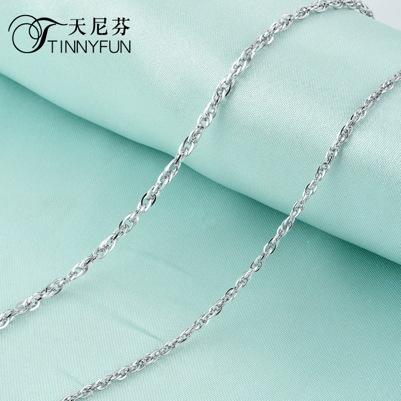 Corea del Sur Dongdaemun s925 plata 040 accesorios de seda cuadrada collar al por mayor transfronterizo personalidad de moda pequeña cadena de distribución fresca