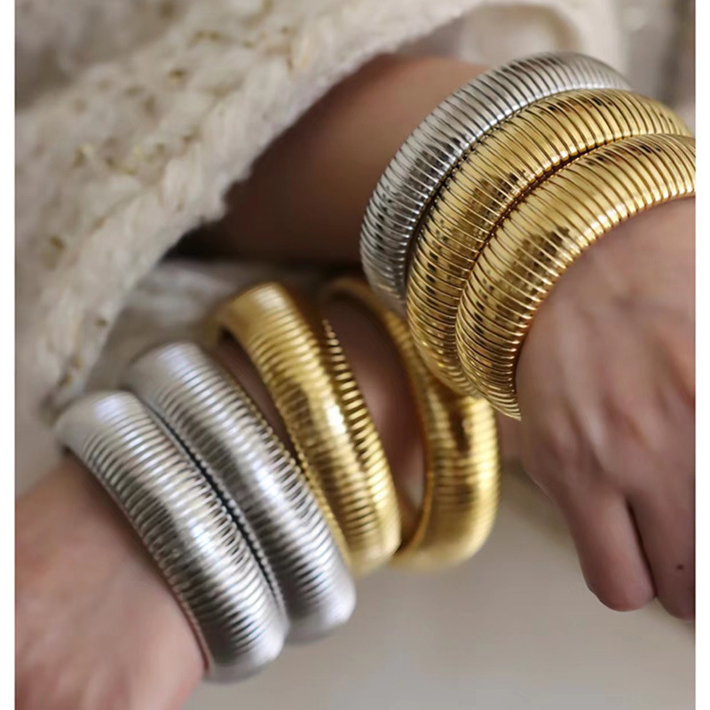 Plating Design Exaggerated Solid Color Stainless Steel Plating Bangle