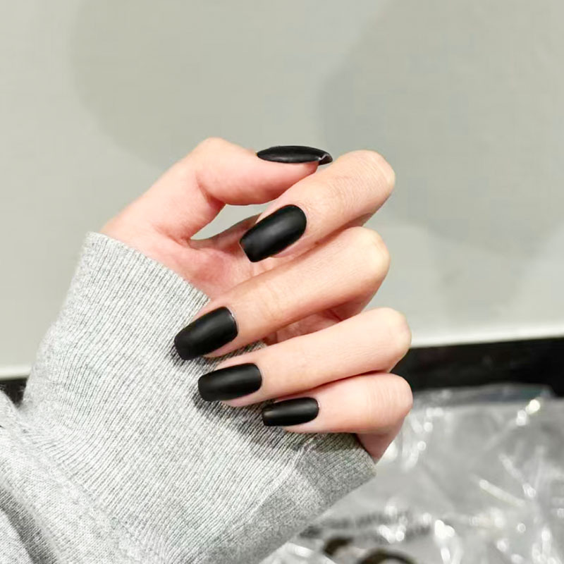Classic matte black press-on nails, minimalist solid color, elegant lady style, short square false nail patches, direct wholesale from cross-border factory