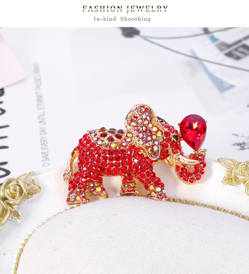 Fashion Alloy Full Rhinestone Acrylic Elephant Brooch Wholesale display picture 8