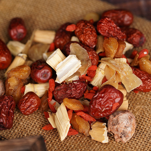 Wholesale Bouillon Pack for Old Beijing Small Hanging Pear Soup, Rock Sugar Snow Pears, Tremella, Goji Berries, Red Dates, and Lily Bulbs