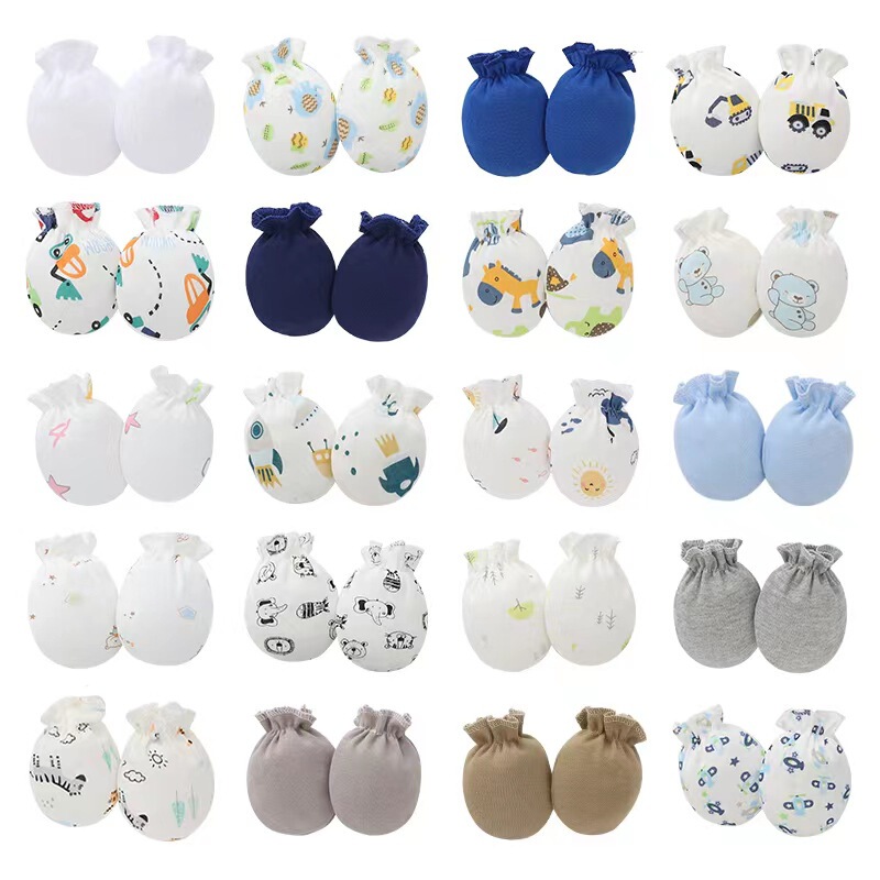 Foreign trade European and American cartoon newborn anti-scratch gloves baby gloves baby gloves