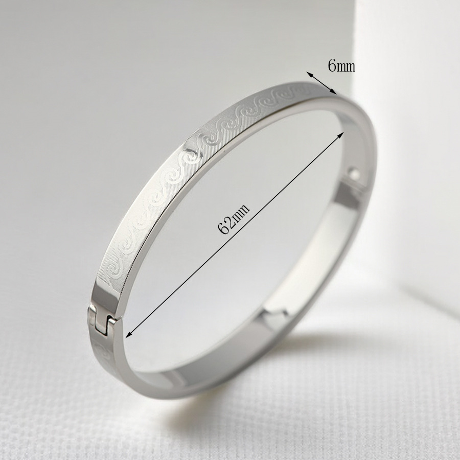 Plating Design Retro Solid Color 304 Stainless Steel Bangle In Bulk