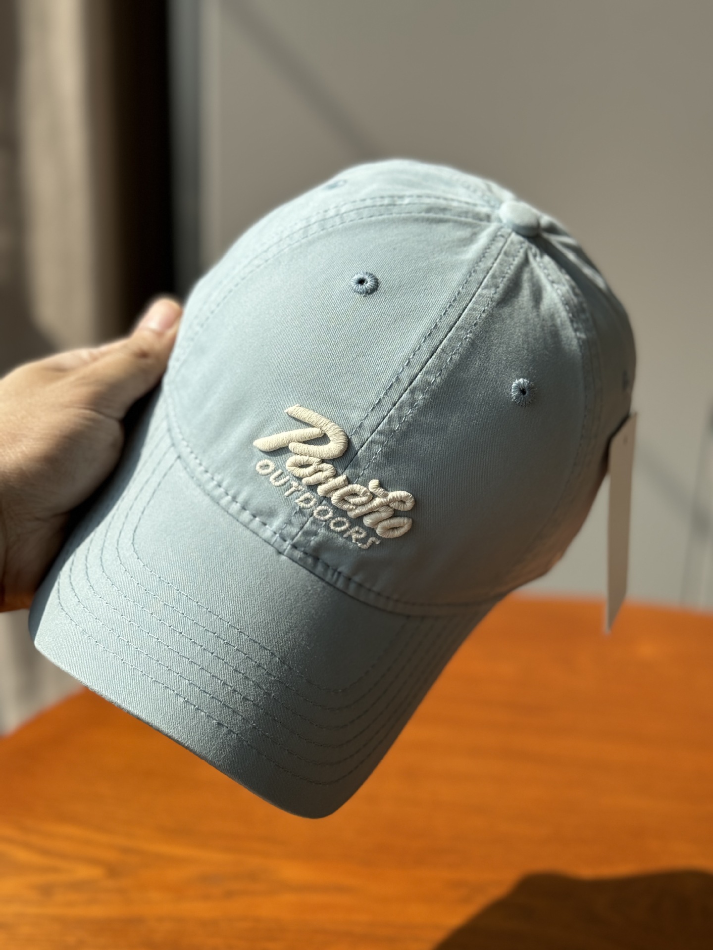 Nuevo estilo coreano de primavera, verano, otoño letras bordadas sombrero de béisbol sombrero de mujer simple de alta calidad sombrero de pareja