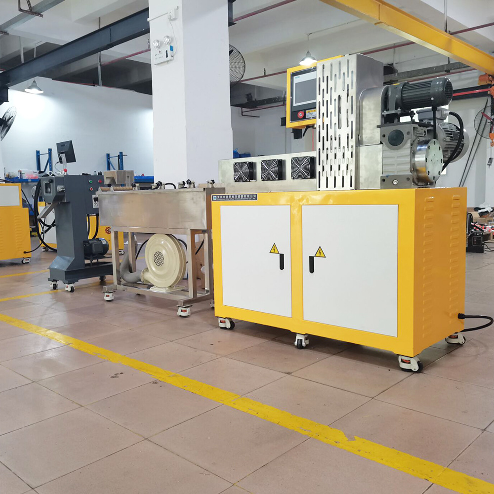 东莞锡华XH-433-20/25  粘土树脂改性双螺杆造粒机 回收料造粒机