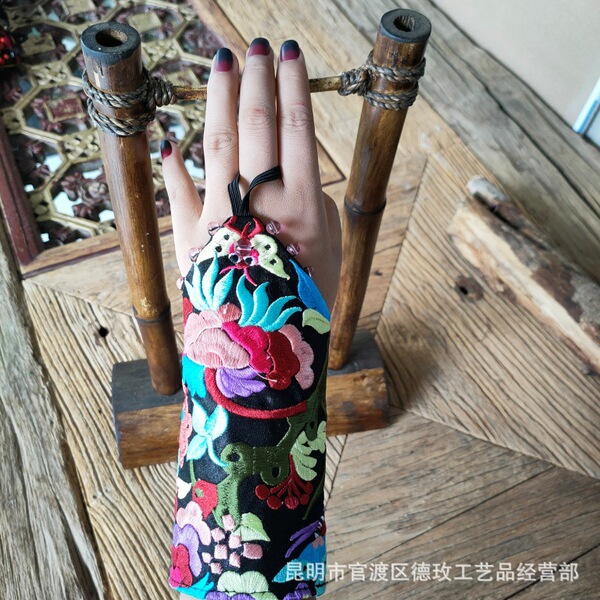 Ethnic cloth