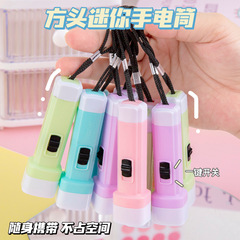 新商品のゼリー色の角頭の小さい懐中電灯の強い光の懐中電灯のledランプの卸売りの実用的な小さい家電の小さい贈り物