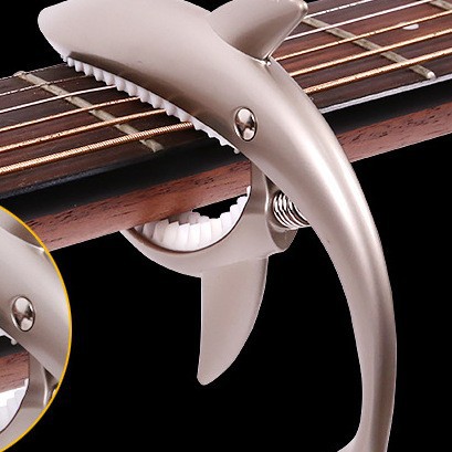 Soporte de guitarra acústica folk de aleación de aluminio Soporte de guitarra eléctrica de guitarra clásica Soporte de bajo portátil vertical plegable Soporte de piano Zhongruan