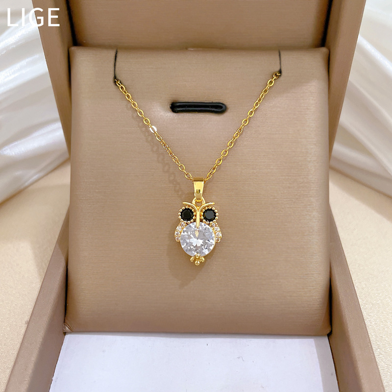 Owl Necklace In Titanium Steel With Diamond Crystal Detail_voghion.com