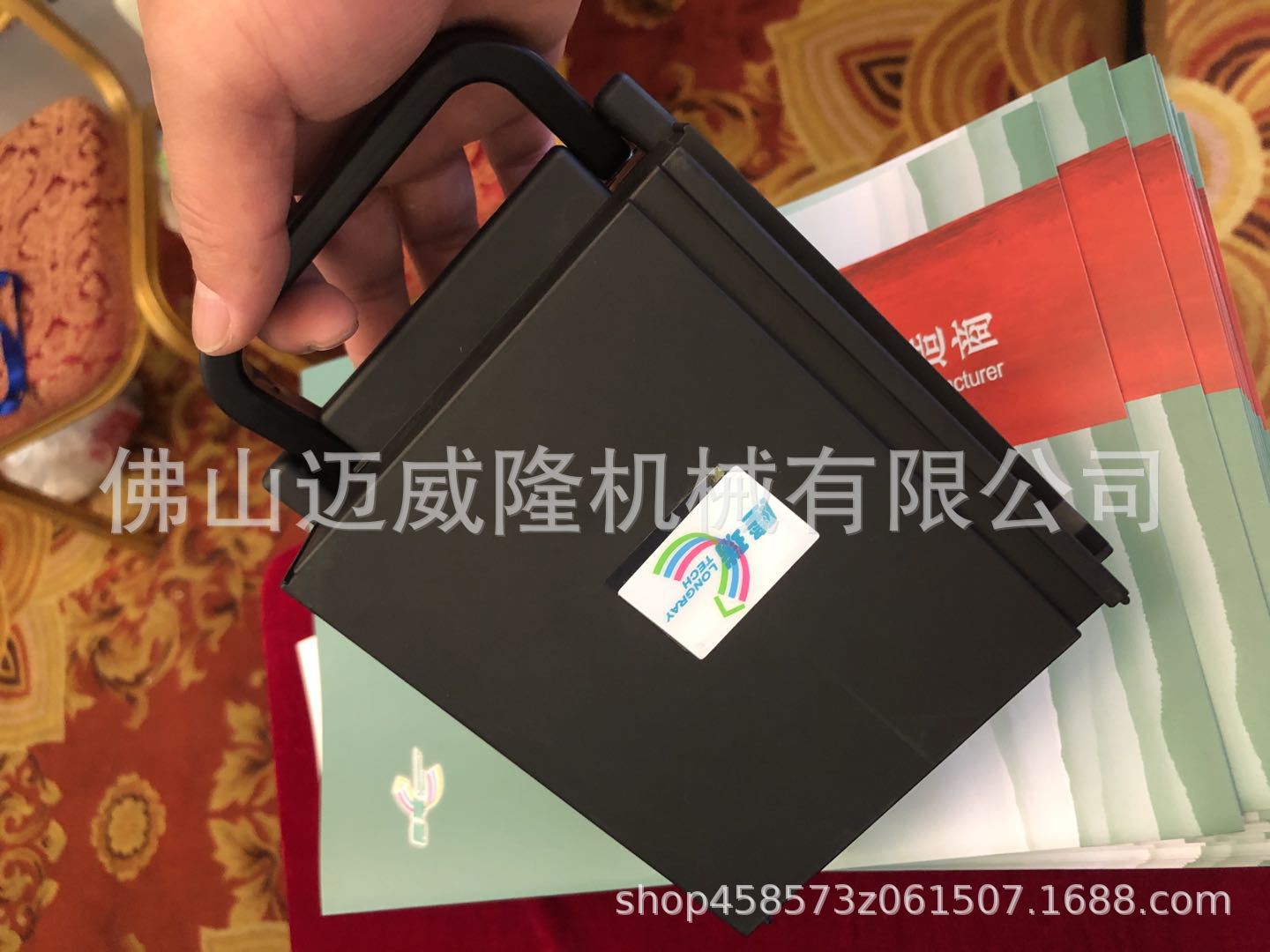 隆瑞528B手提式容量喷雾器528B喷雾器电池