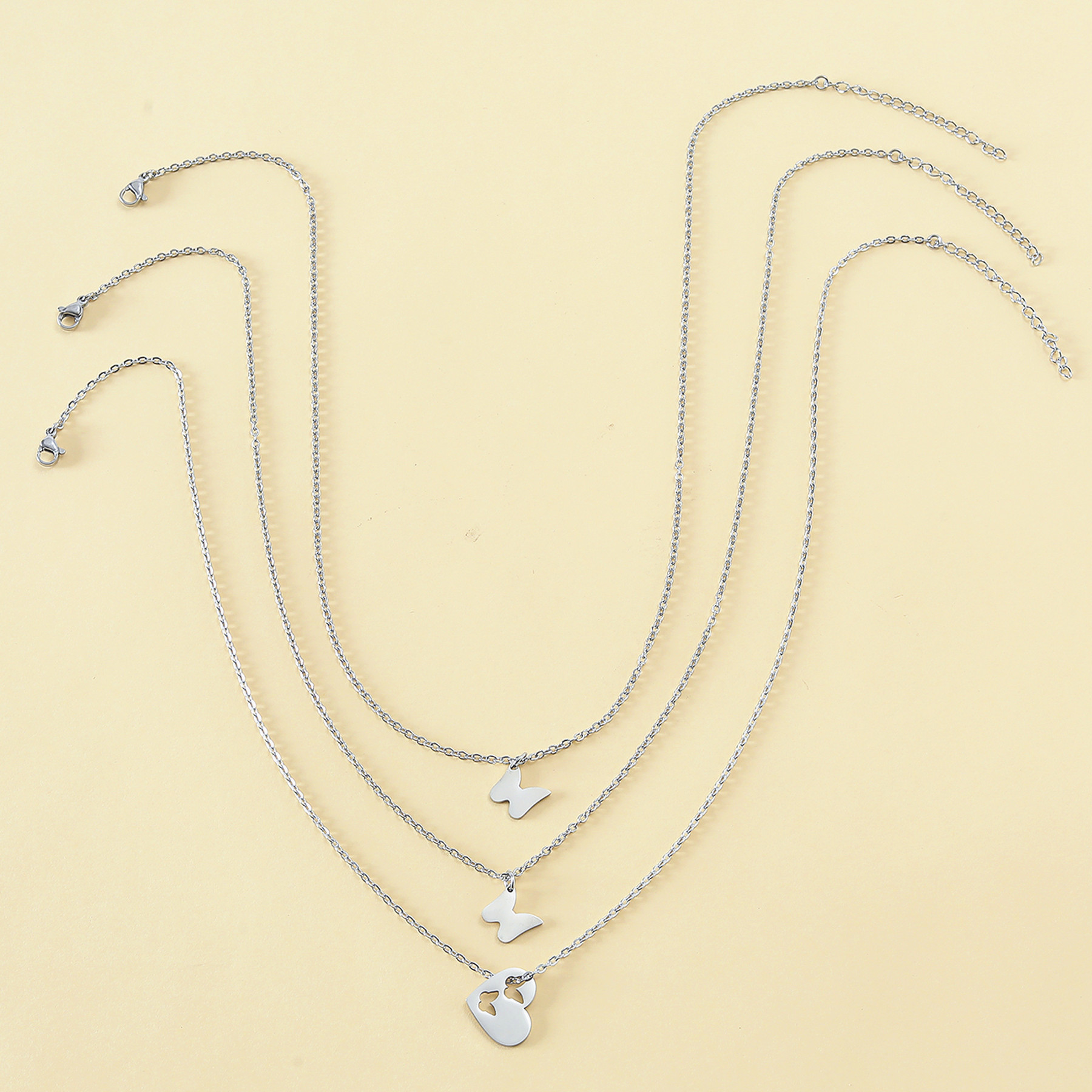 Daily Occasion Stainless Steel Material Mother'S Day Festival Fashion Mama Butterfly Stainless Steel Polishing Hollow Out Pendant Necklace 3 Piece Set