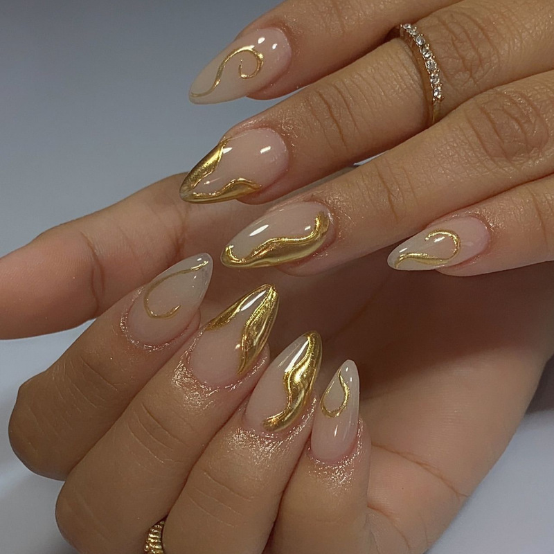 3D Golden Irregular Nail Art False Nail Short Almond Armor Cross-border Foreign Trade Hot Wearing Armor Pieces Finished Products