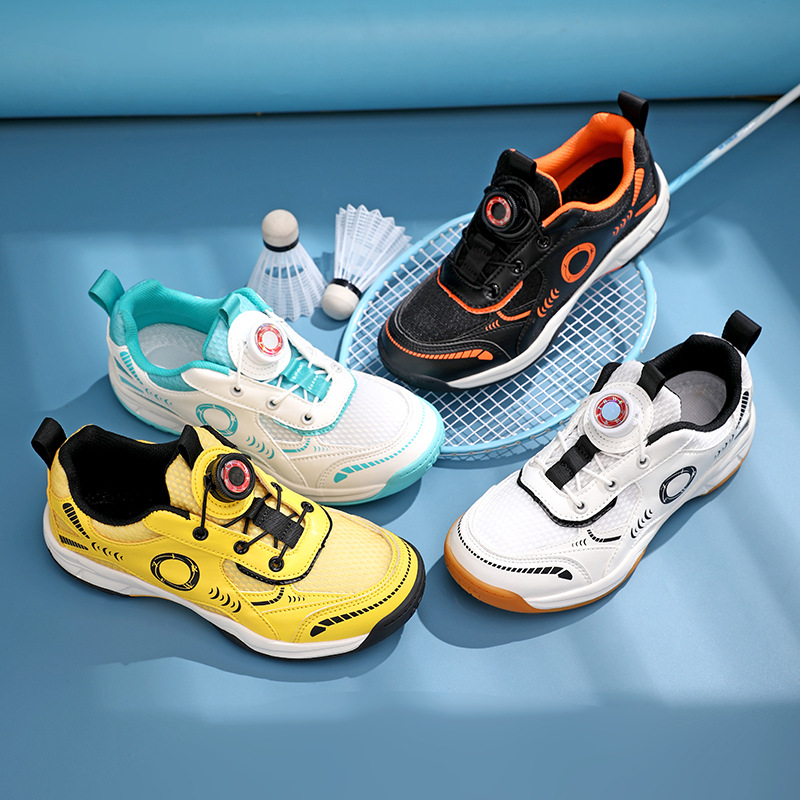 Fábrica directa zapatos de bádminton profesionales zapatos de voleibol zapatos de tenis de mesa hombres y mujeres zapatos de pareja ultraligeros antideslizantes
