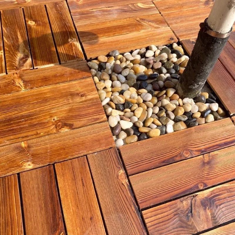 노란색 베이스에 오일을 바르면 나무 오일에 6번의 매듭이 생깁니다.