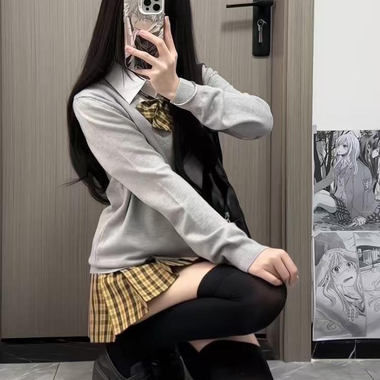 [okra] Original Genuine JK Grid Skirt Student A- Shaped Skirt Academic Style Pleated Skirt Skirt