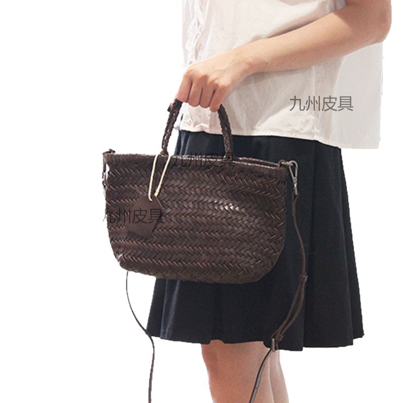 Japanese And Korean Style Woven Bag For Women - Summer Beach Vacation Small Shoulder Bag, Versatile Fashion Handheld Basket, Single Shoulder Crossbody Bag - Thumbnail 5