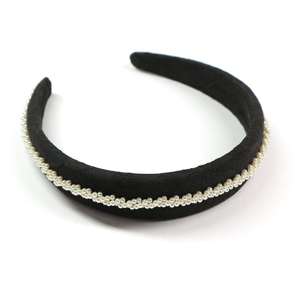Fashionable comfortable classic retro headband