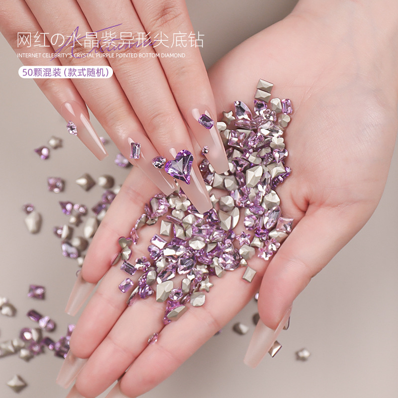 Red de celebridades estilo caliente cristal morado claro diamante de uñas en forma especial fondo puntiagudo pequeño super flash red roja mezcla accesorios de diamantes de uñas al por mayor