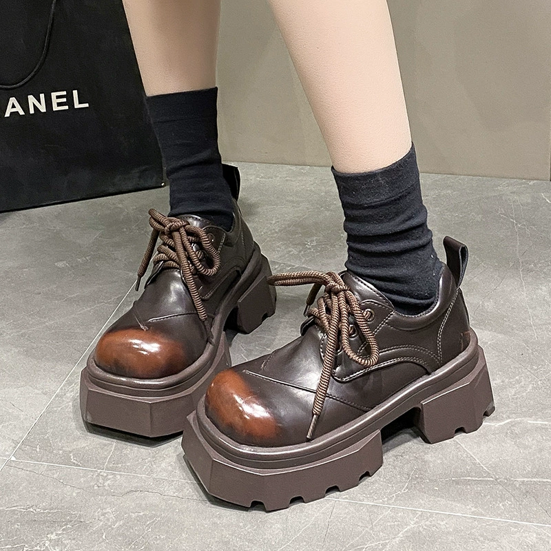 Женские броги на платформе с толстой подошвой, британский стиль, весна 2025, новые, из полированной кожи, на шнуровке спереди, униформа JK.