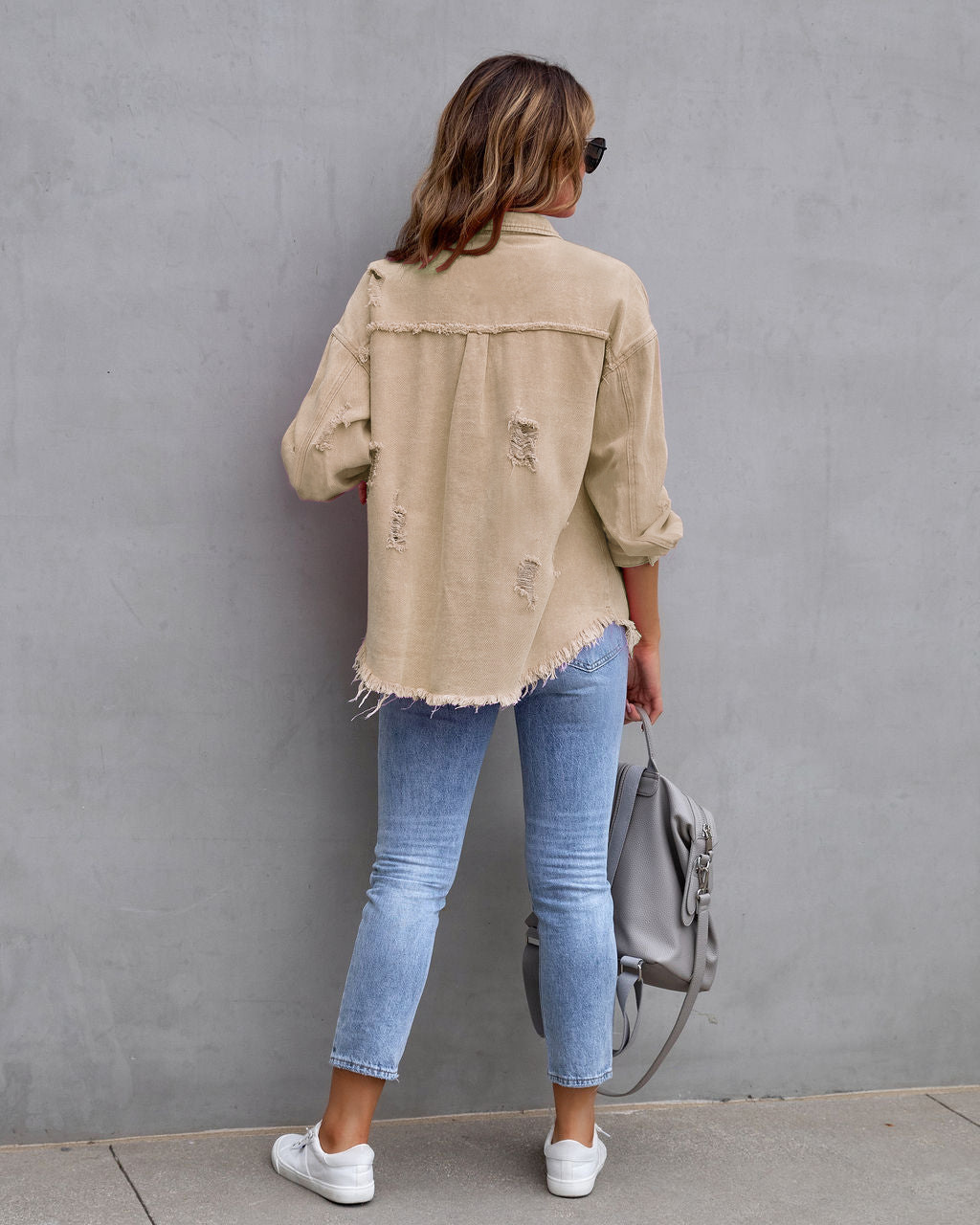 Giacca di jeans donna con volant strappata bavero manica lunga_voghion.com