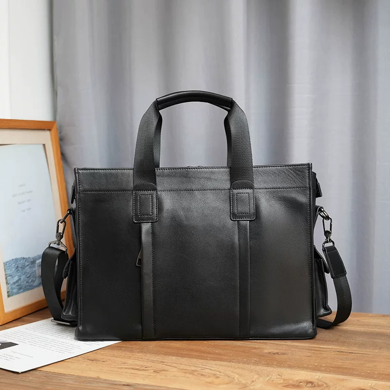 Leather handheld bag for leisure, cowhide, genuine leather