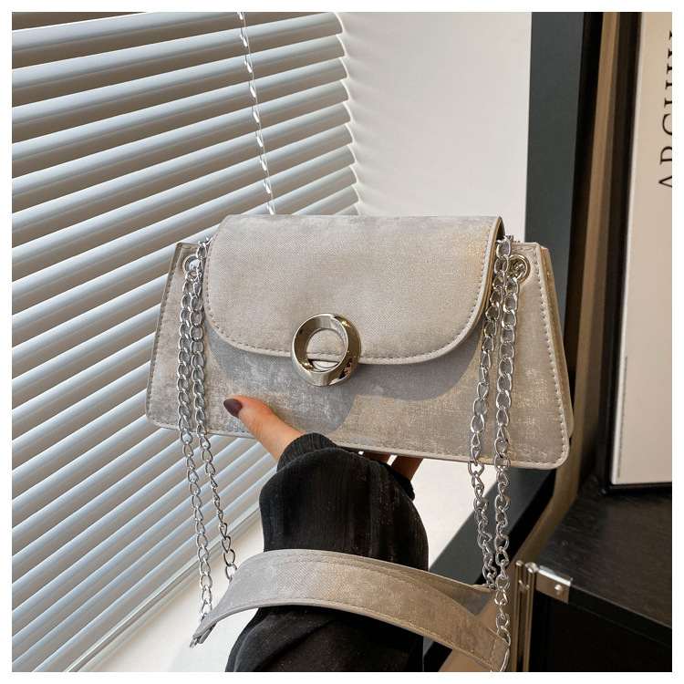Borsa a tracolla da lavoro versatile a catena color caramella da donna, casual, semplice e alla moda, in PU, 2024_voghion.com
