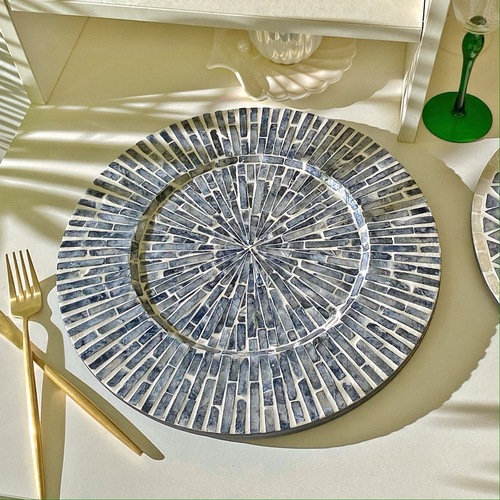 American-style Instagram-inspired heat-insulating round shell dinner mat, high-end light luxury European-style Western dinner mat, round tray pad