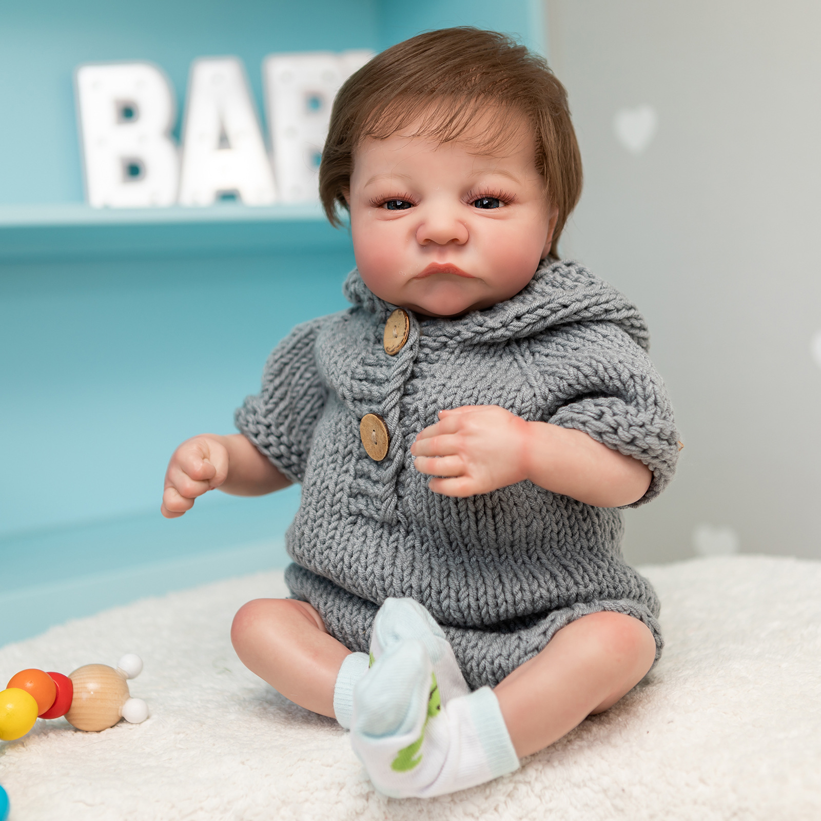 49 cm Reborn Doll Levi Awake - Image 1