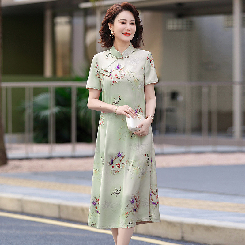 Light green dress