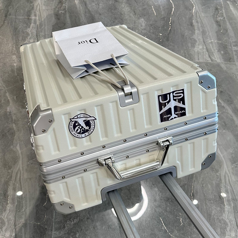 Luggage suitcase mute large capacity sturdy aluminum frame durable new universal wheel password box student trolley case