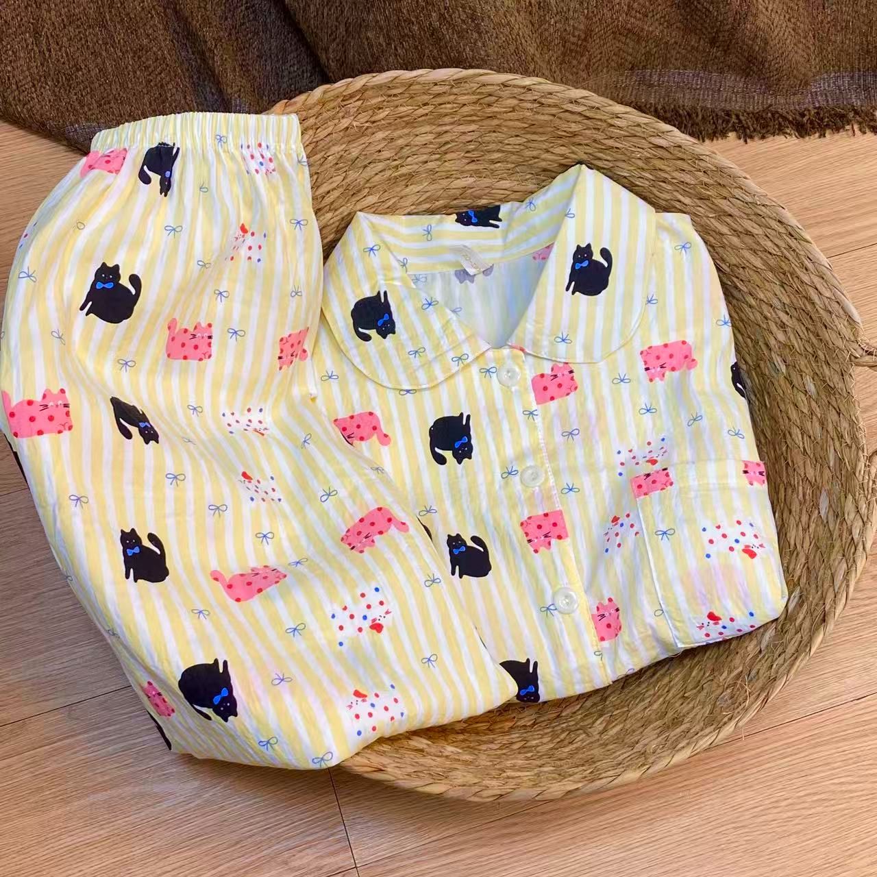 Al por mayor transfronterizo explosión con cojín de pecho primavera y otoño dulce nubes algodón pantalones de manga larga pijamas de niñas estudiantes set de ropa para el hogar