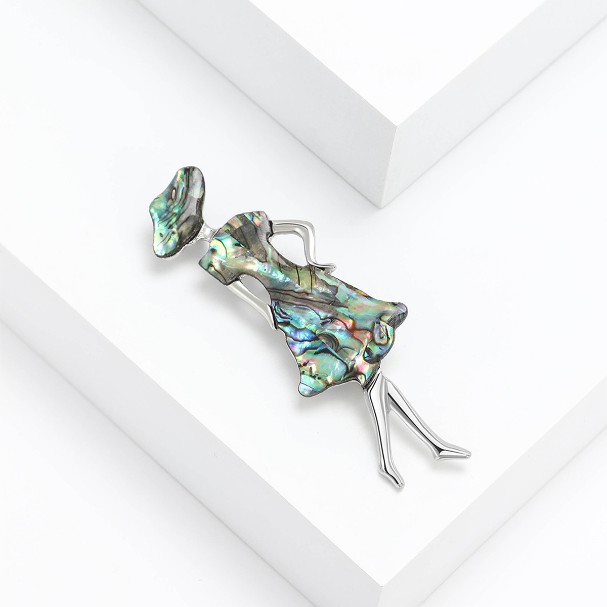 Cartoon Character Pattern Lady Pin Cartoon Character Alloy Inlay Shell Women's Brooches